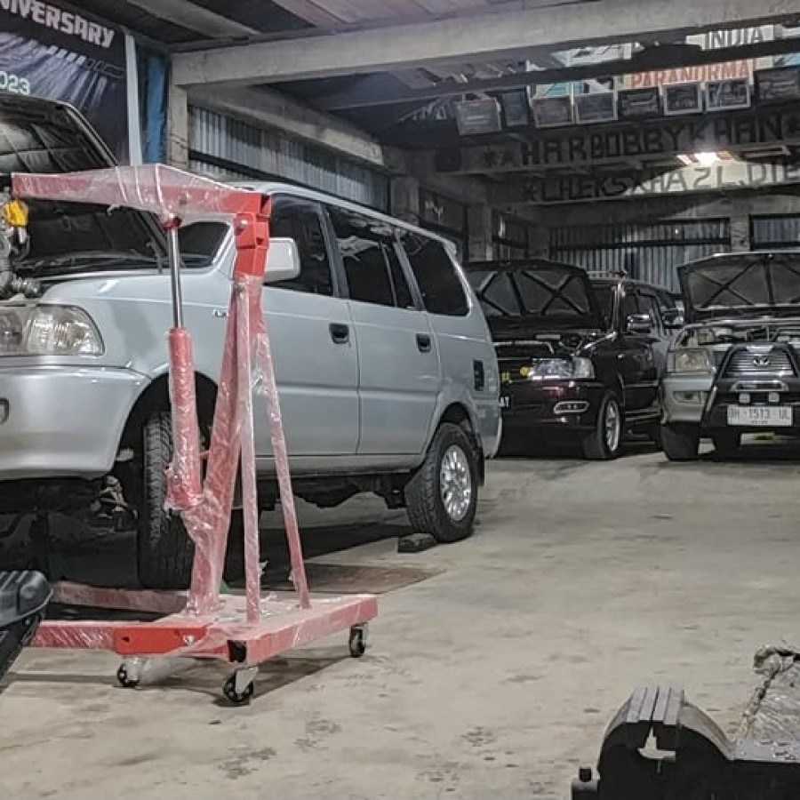 Servis Toyota Kijang LGX