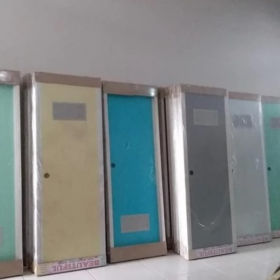 PINTU KAMAR MANDI