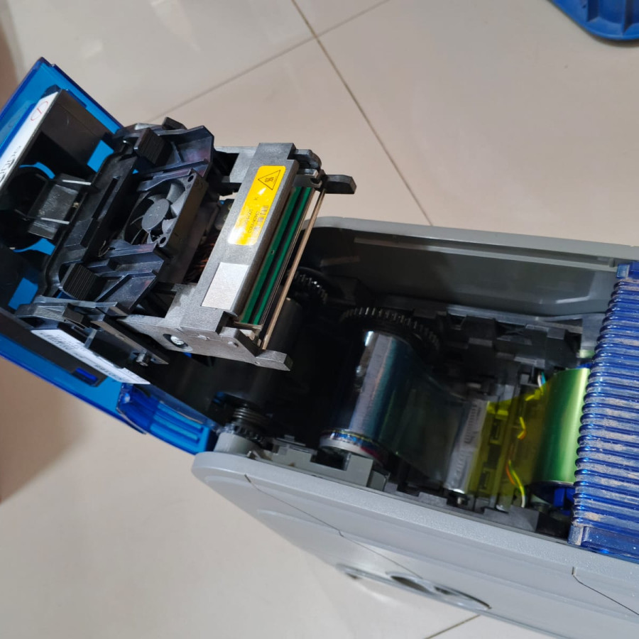 Service printer datacard ( mekanik ) - depan