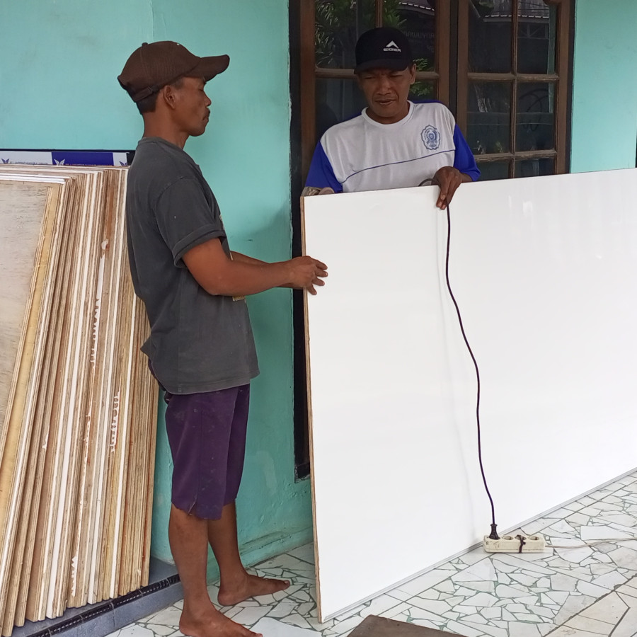 PAPAN TULIS WHITEBOARD DINDING NON MAGNETIK 120X240 CM - detail