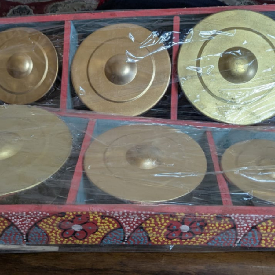 Mainan Anak Gemelan Kenong Tradisional - samping