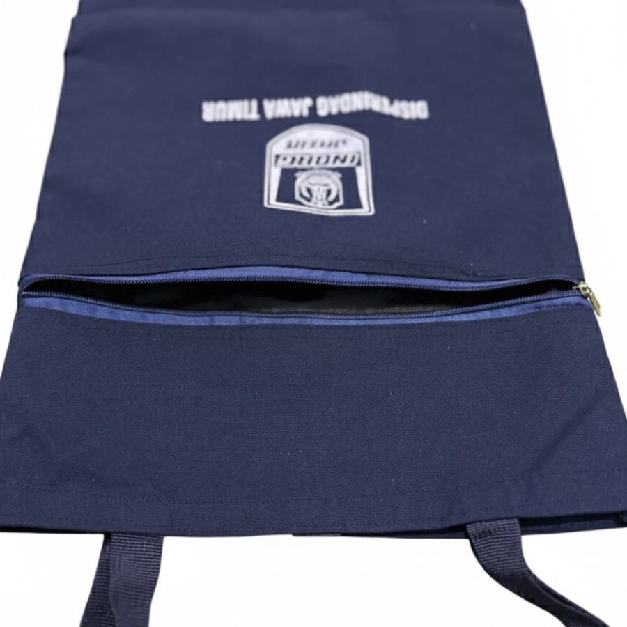 Tas Kanvas Navy - depan