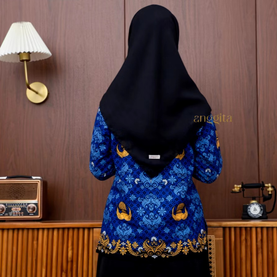 Jilbab segi empat PNS - detail