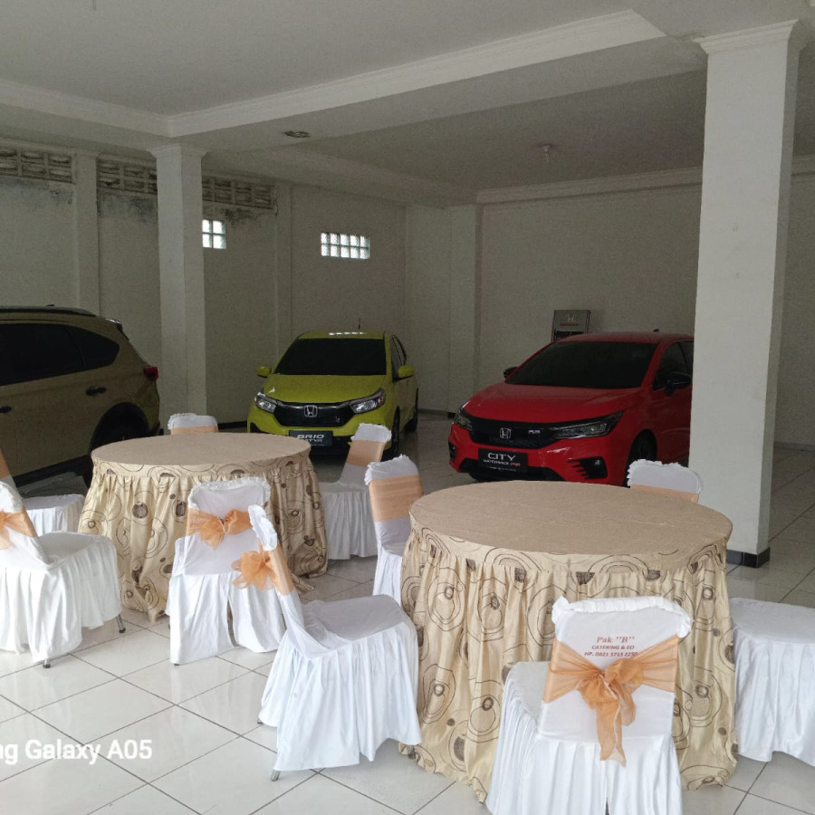 SEWA MEBEL MEJA KURSI - samping