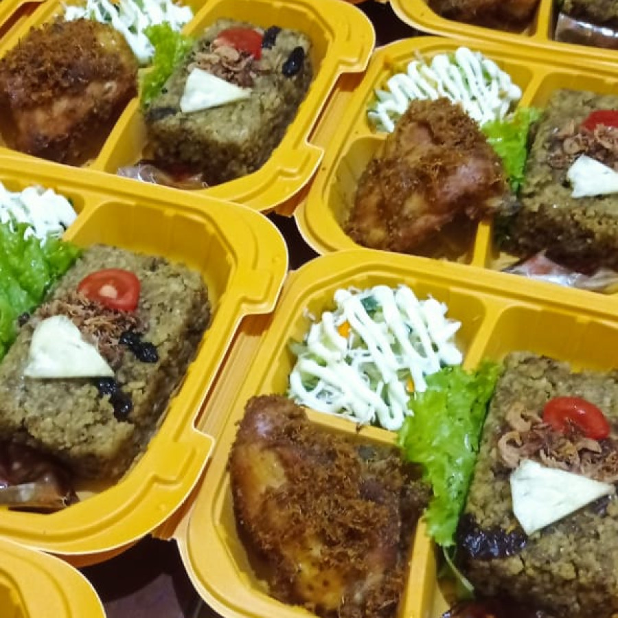 Nasi Kebuli Ayam Lengkuas - depan