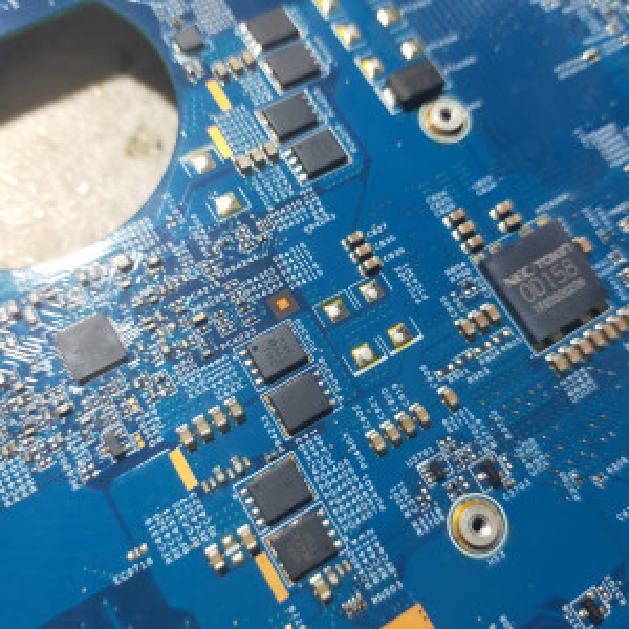 Service Laptop Gaming Kondisi Mati Total - depan
