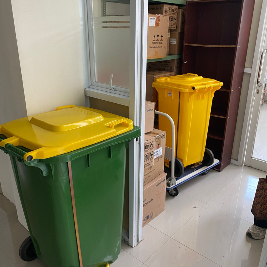 tempat sampah krisbow