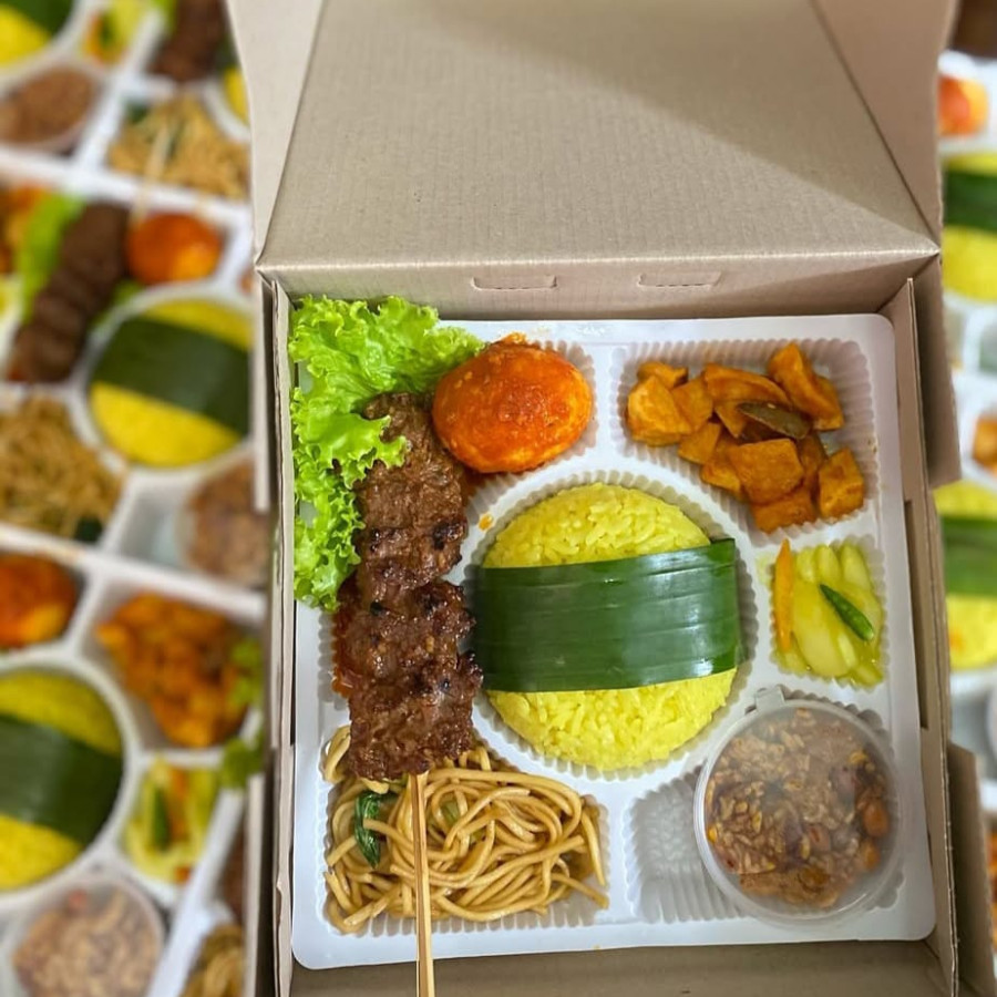 Nasi Kotak Spesial - depan