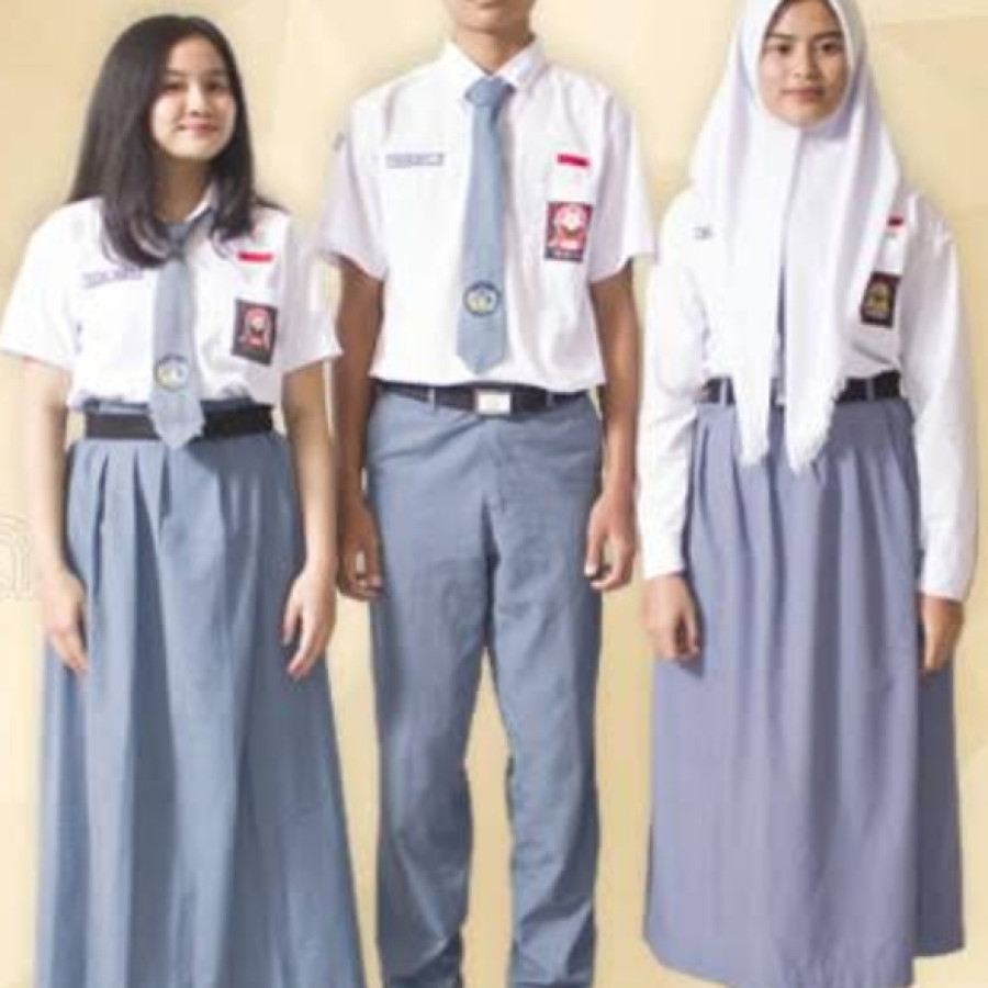 seragam sekolah lengkap - samping