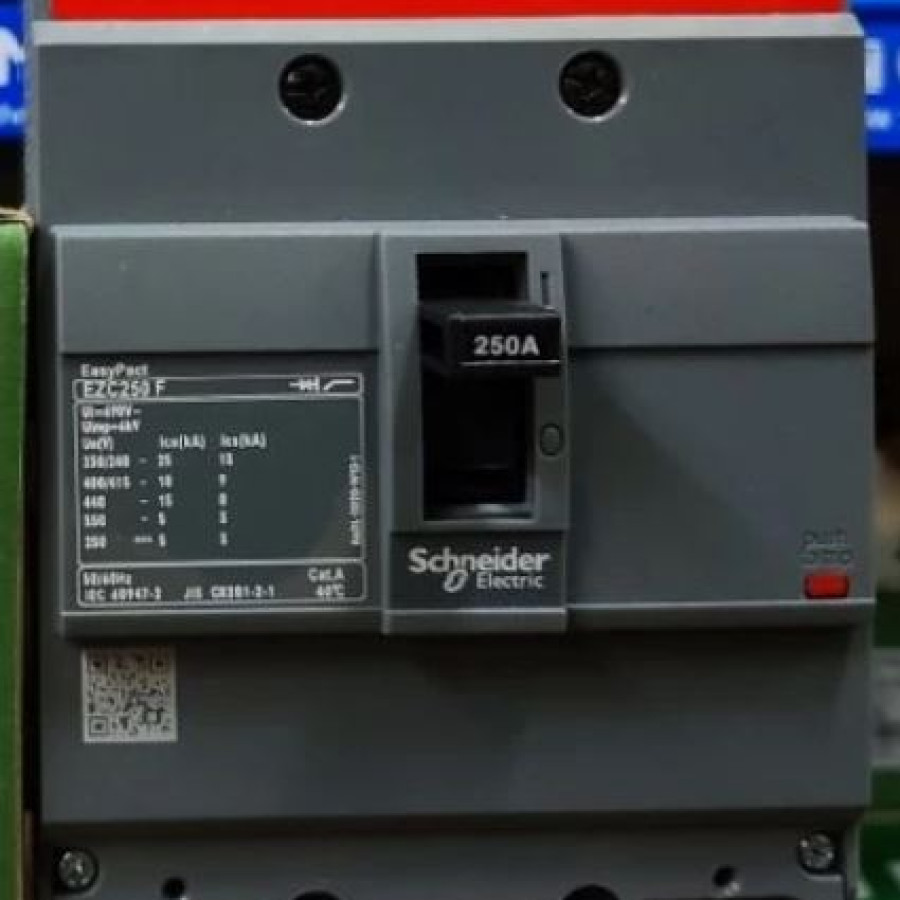 MCCB Schneider 250 A - 3 Phase