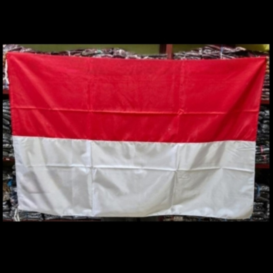 Bendera ukuran 90 x 130