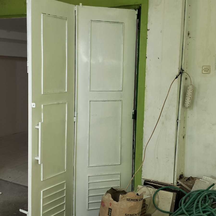 Pek. Pengecatan Besi per m2