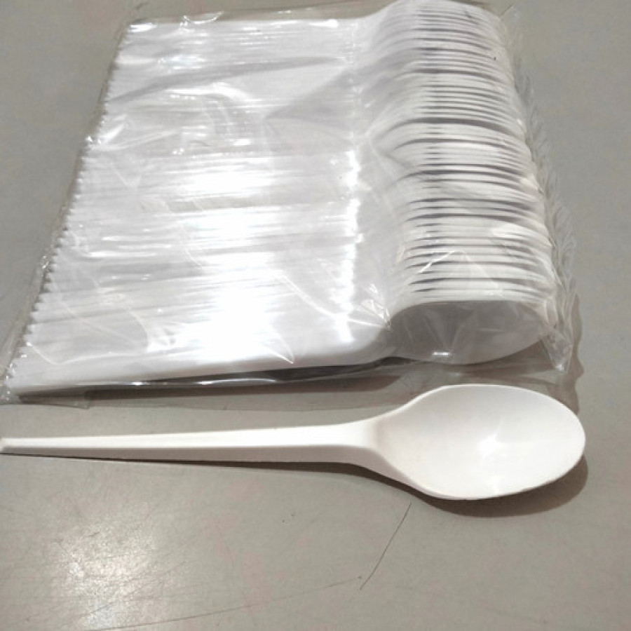 Sendok Makan Plastik Ekonomis isi 100 PCS