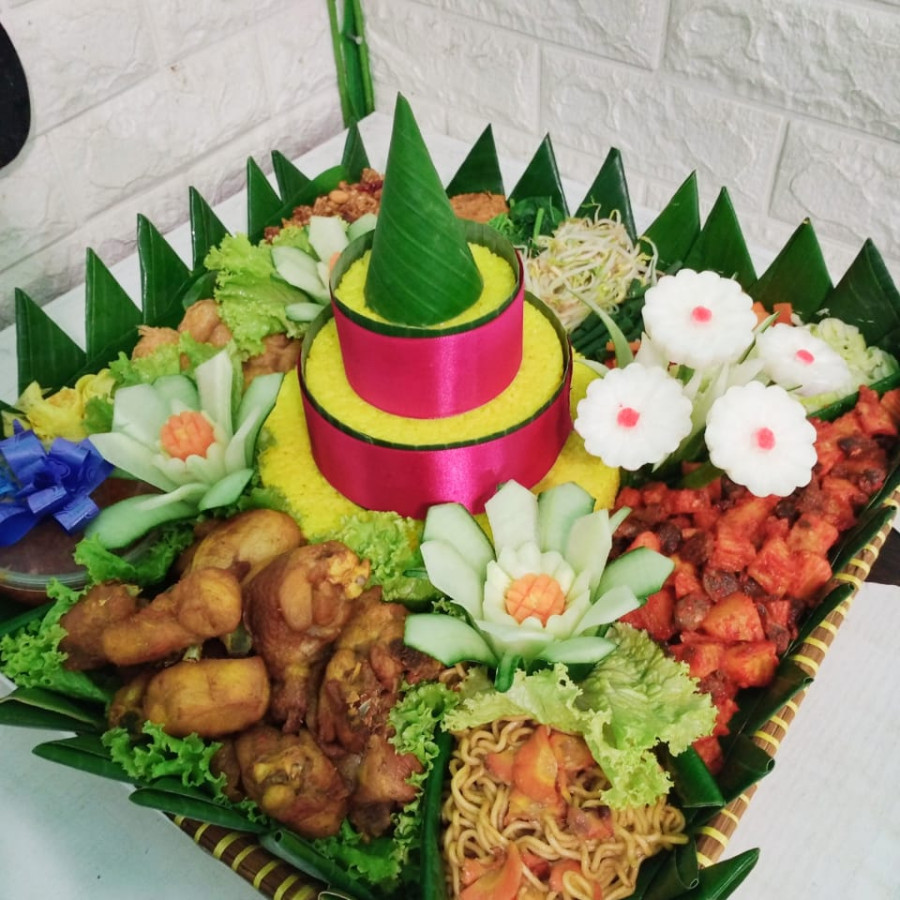 Nasi kuning - depan