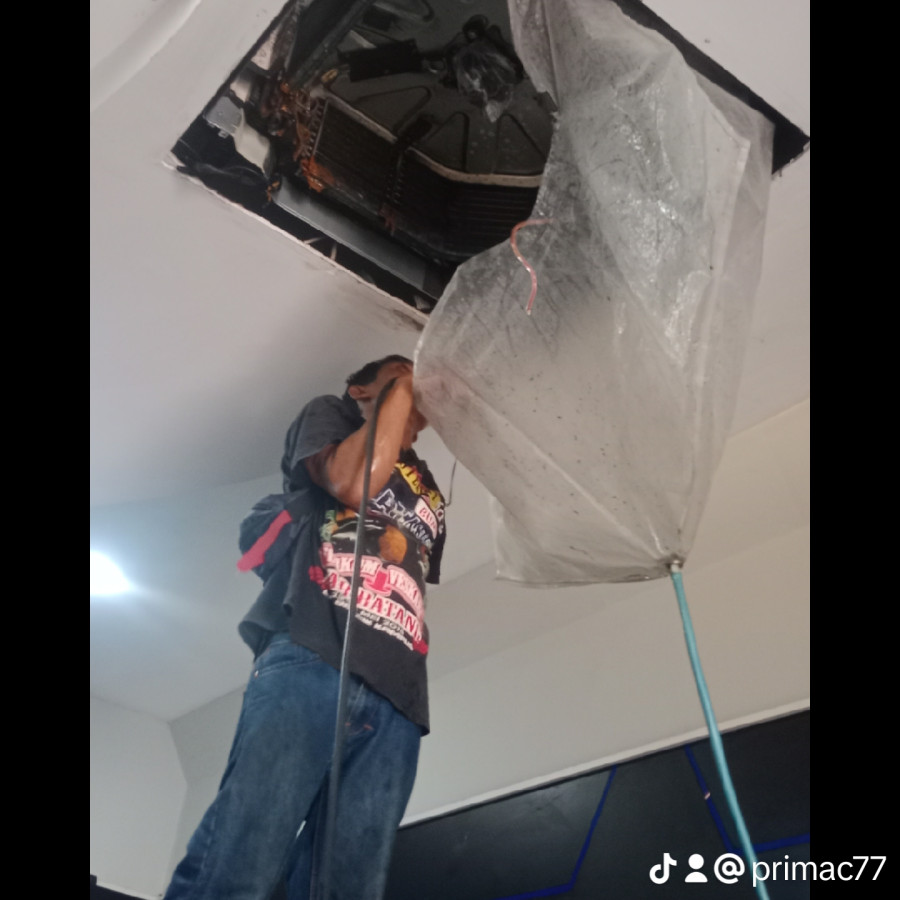 Servis AC ruangan 0,5-1 pk - depan