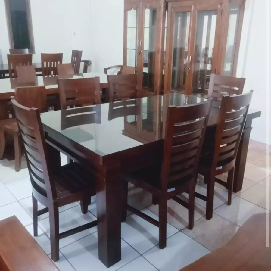SATU SET MEJA MAKAN - BAHAN KAYU JATI - depan