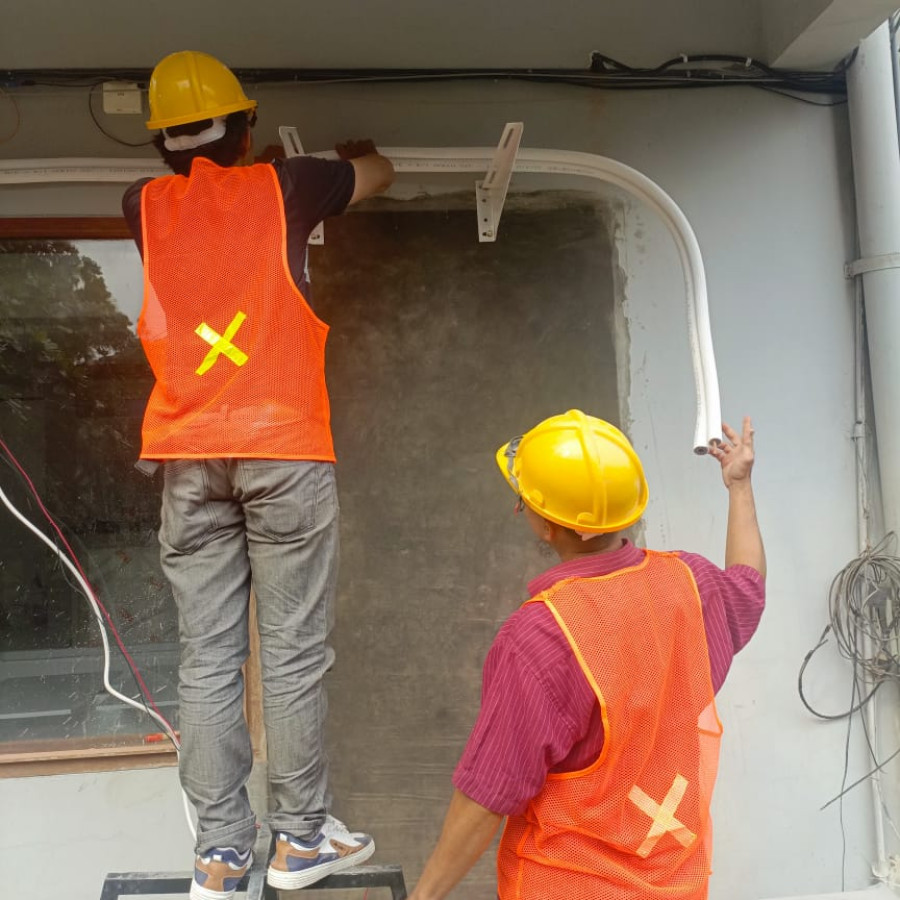 Cuci AC - Cleaning AC - depan