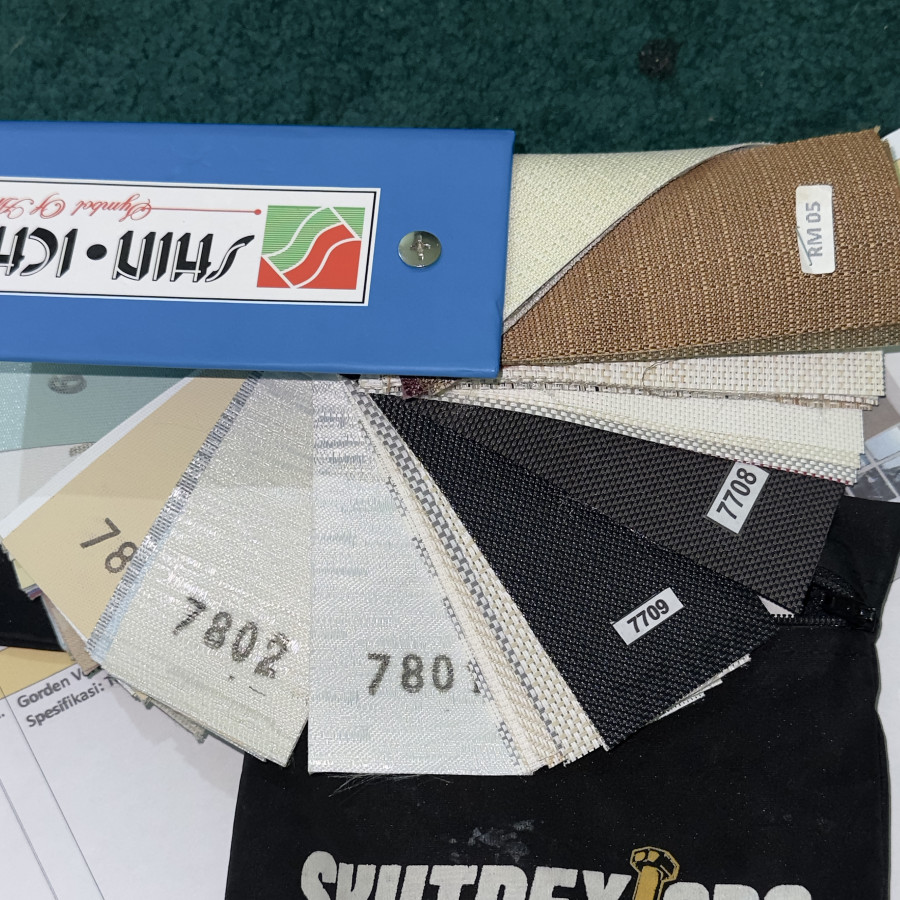 Gorden vertical blind - utama