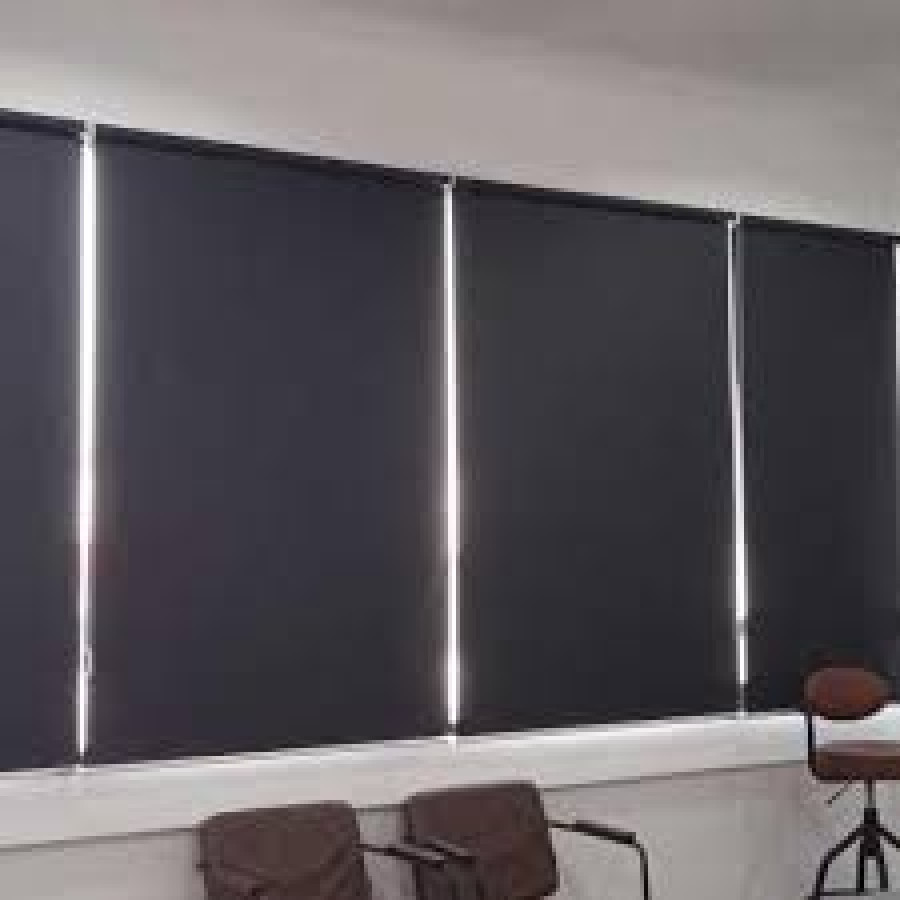 Rooler  Blind