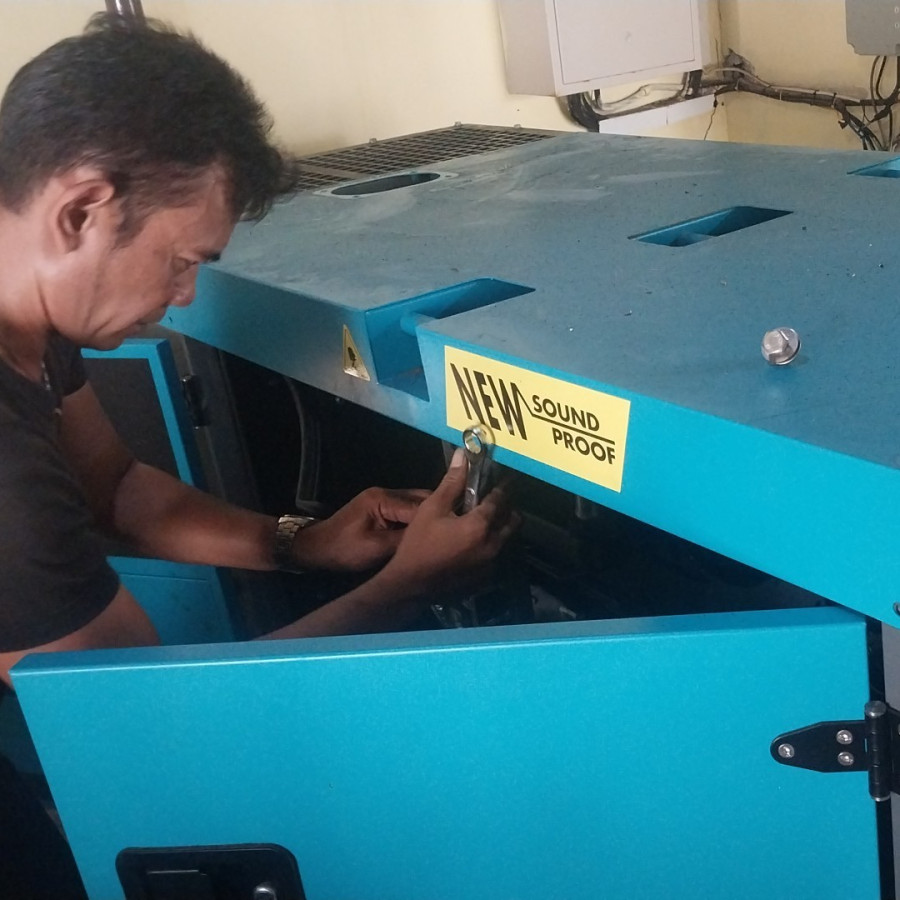 Genset Emerald VG-40-ES 40 Kva, 1 Phase, + Instalasi - samping