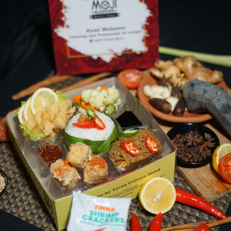 Nasi Kotak Dori Saos Lemon by Moji Catering Varna Hotel Surabaya