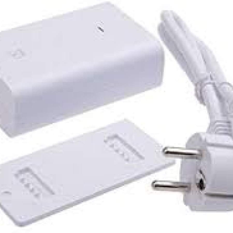 Adaptor Ubiquiti U-POE-AT - utama