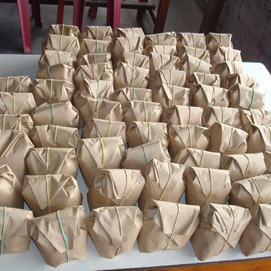 Nasi Bungkus - utama