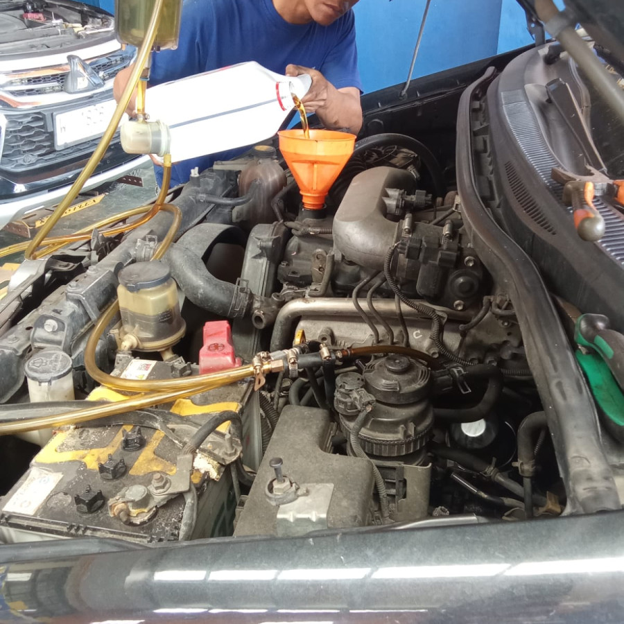Pemeliharaan / Perawatan Kendaraan Bermotor Roda 4 Ringan (Matic) - depan