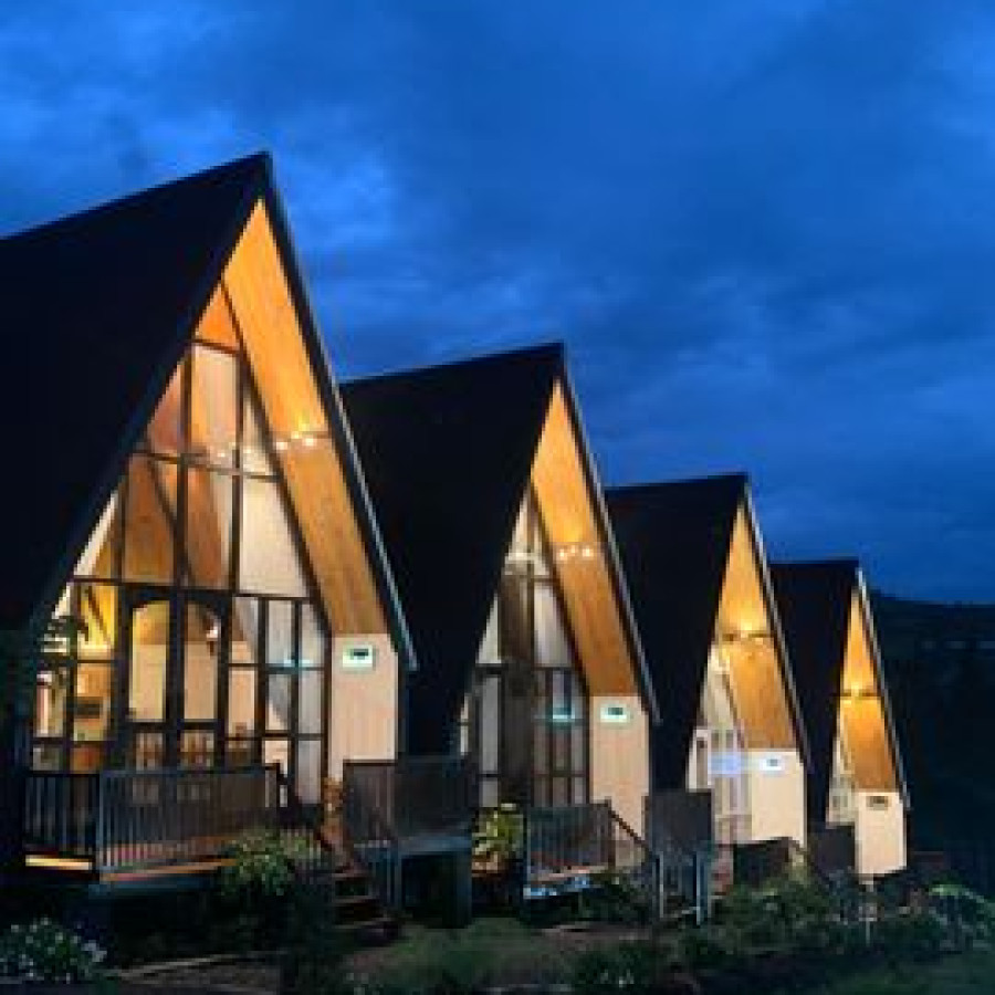 Paket Perjalanan Peningkatan SDM dan Orientasi Lapangan Wil. Jawa Tengah - depan