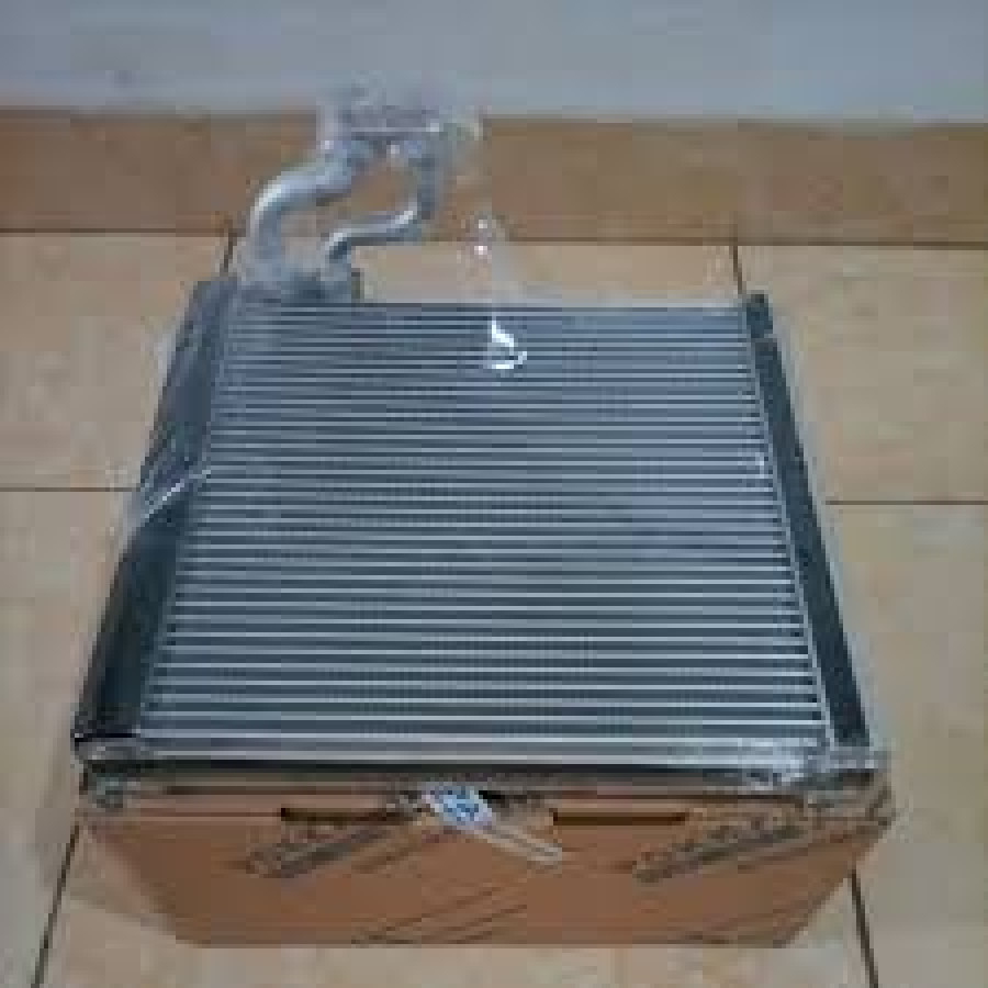 Evaporator AC Grand Max - utama