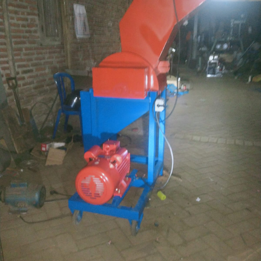 Mesin Pencacah Plastik - samping