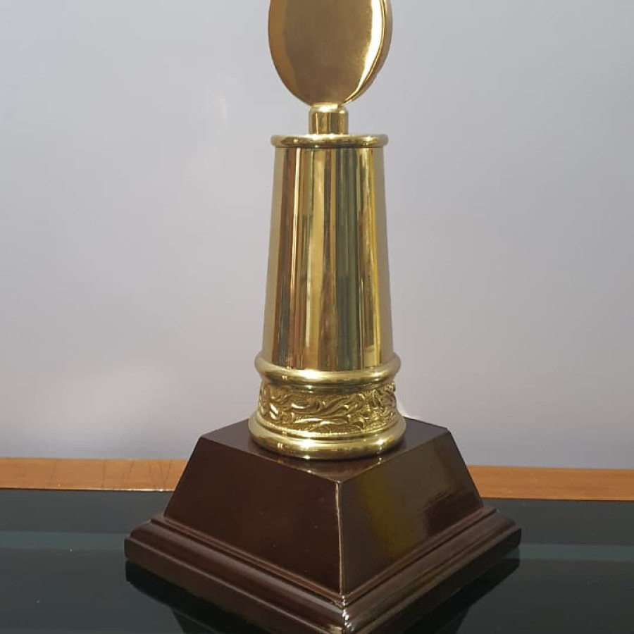 PIALA AKRP - depan