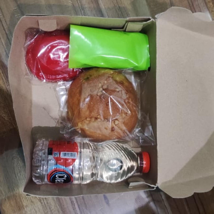 Paket Snack Box 2