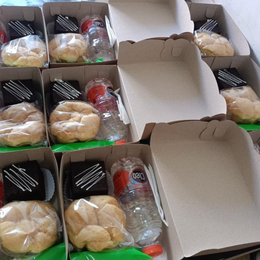 SNACK KOTAK PAKET 3 - depan