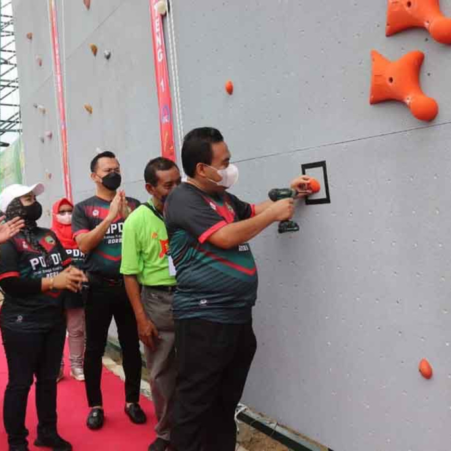 Jasa Penyelenggaraan Lomba Panjat Dinding - depan