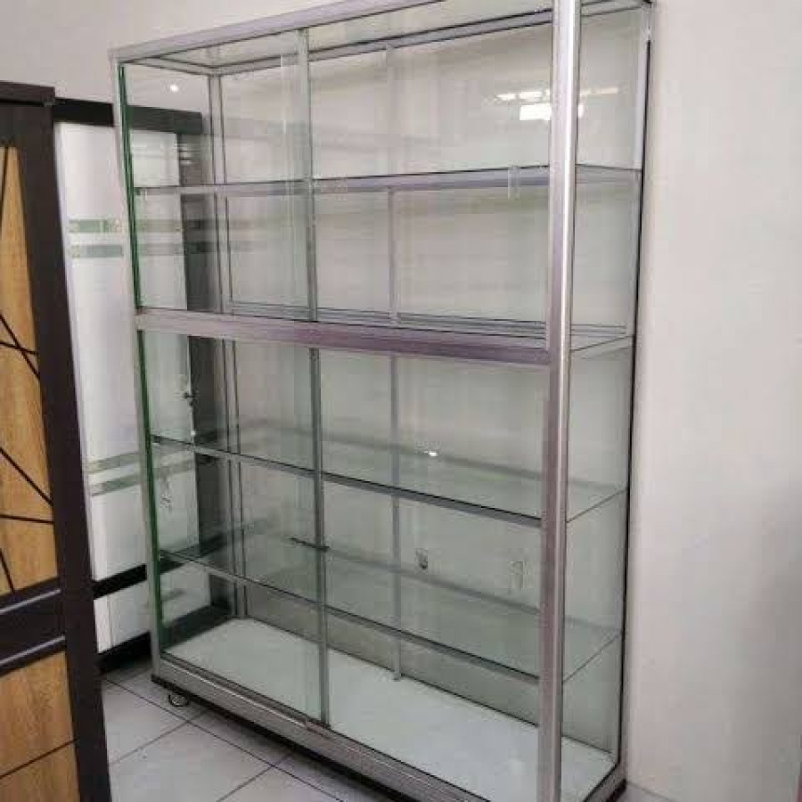 etalase kaca alumunium