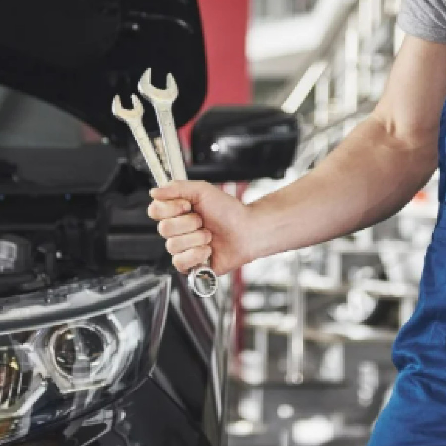 Jasa Servis/ Pemeliharaan Kendaraan Mobil Dinas - depan