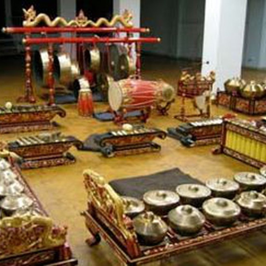 SEWA ALAT MUSIK - depan