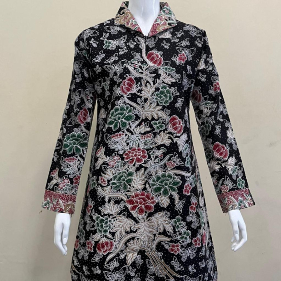 Batik Lengan Panjang Motif Kembang Setaman