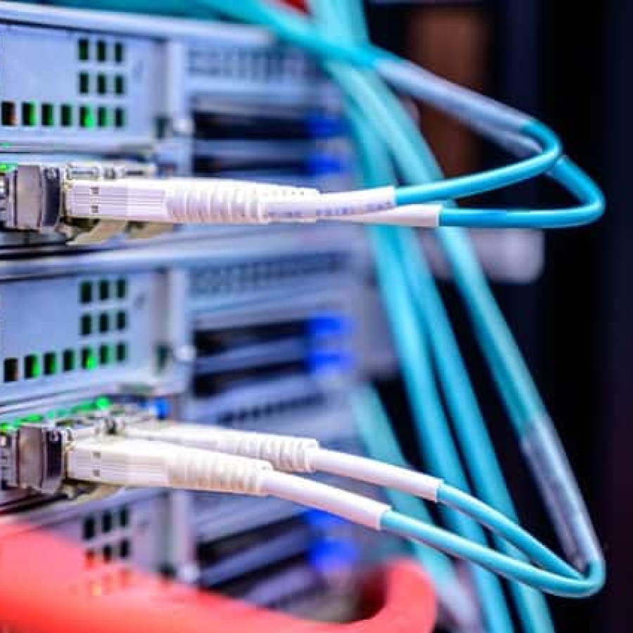 Paket  Pemeliharan jaringan Internet dan Server - depan
