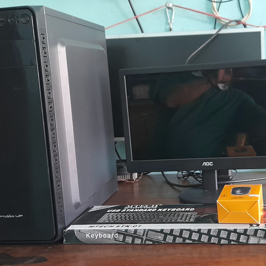 Paket persolan komputer core i5 3,60 Ghz ddr4 - detail