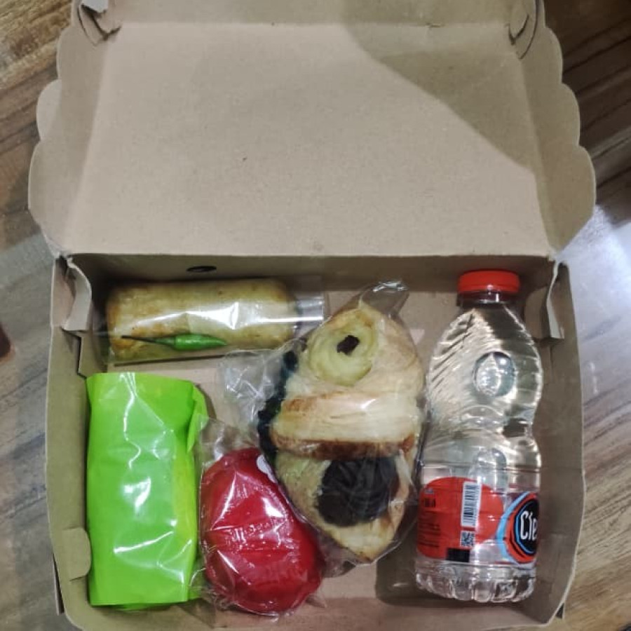 Paket Snack Box 5