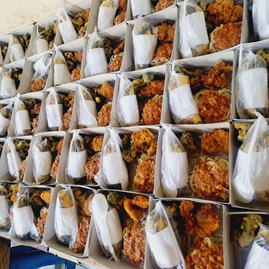 Makanan bergizi paket 5 - samping