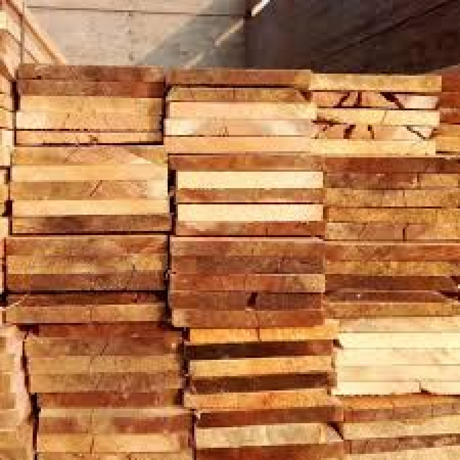 Kayu Bekisting (Kayu Papan)