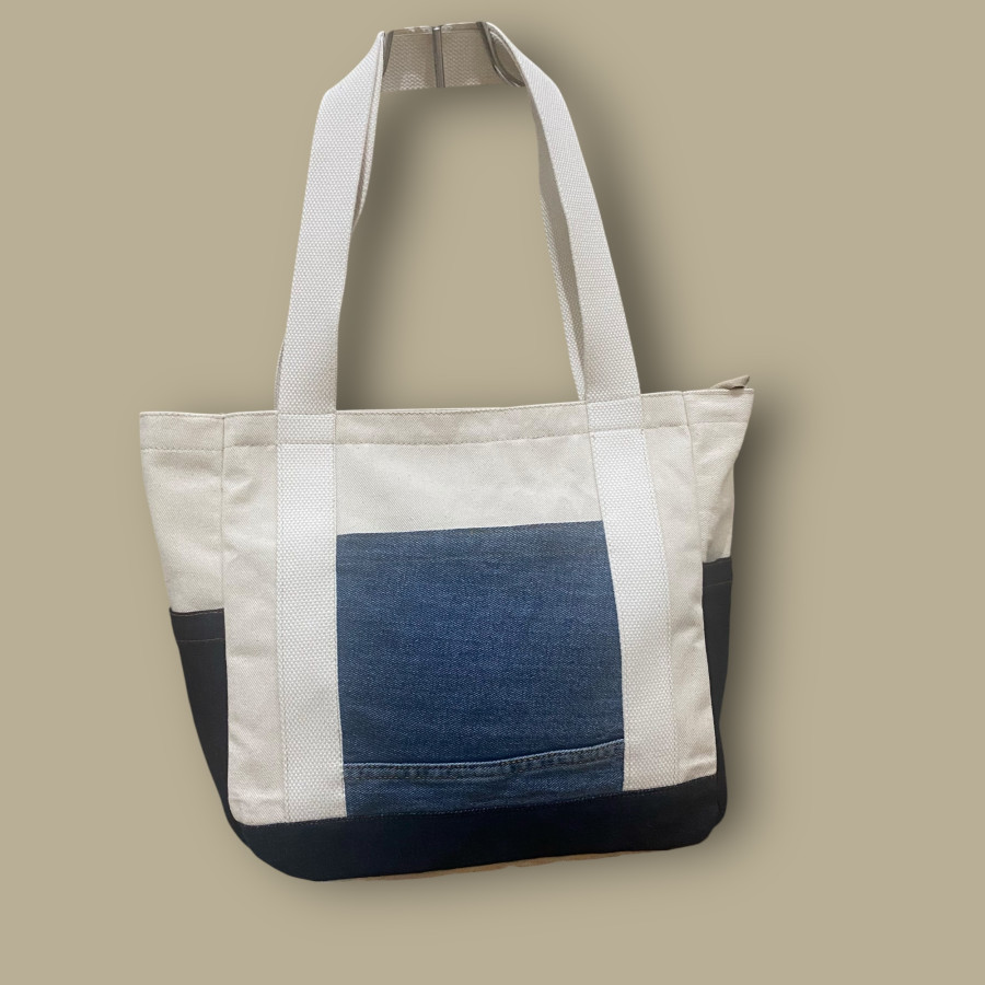 TOTE KAJE Bag - depan