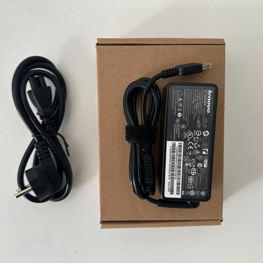 Adaptor Charger Lenovo G40 (Compatible) - depan