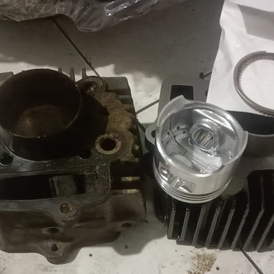 Block Seher Set Piston
