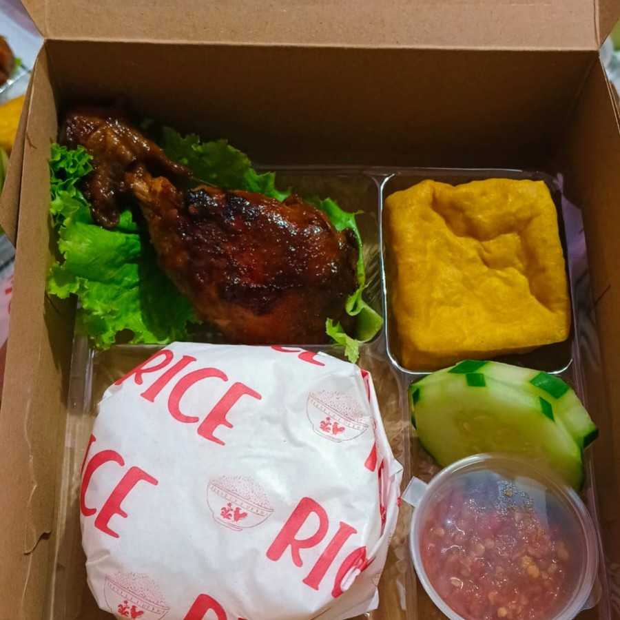 Nasi ayam bakar
