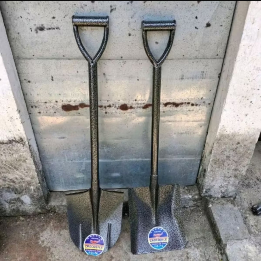 Sekop merk crocodile