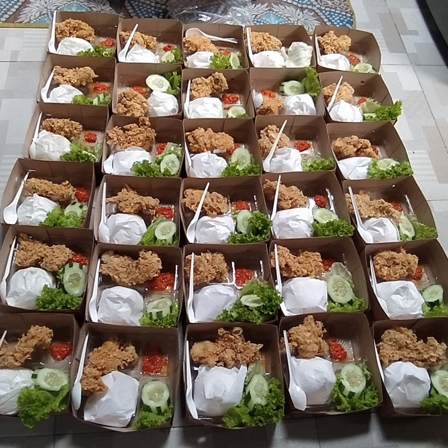 Makan box 4 - depan